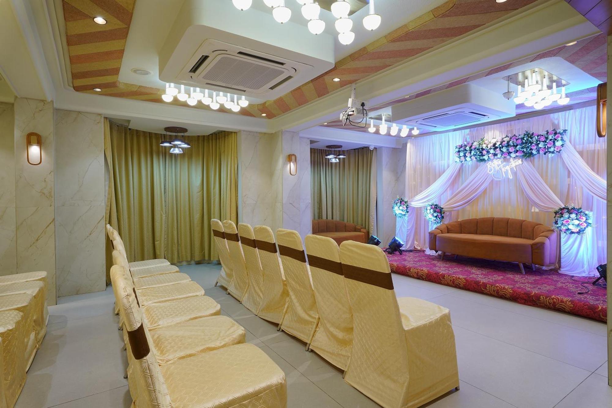 Artilla Inn Ahmedabad Ngoại thất bức ảnh