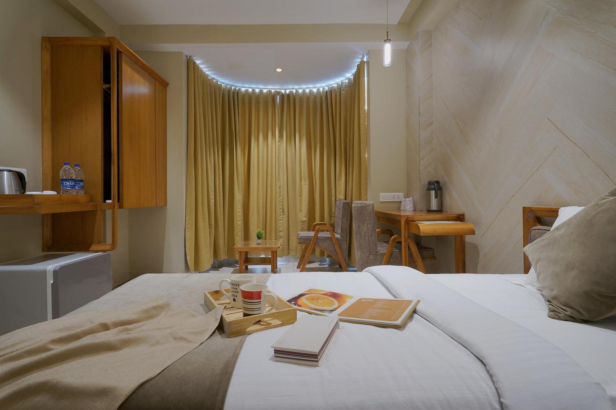 Artilla Inn Ahmedabad Ngoại thất bức ảnh