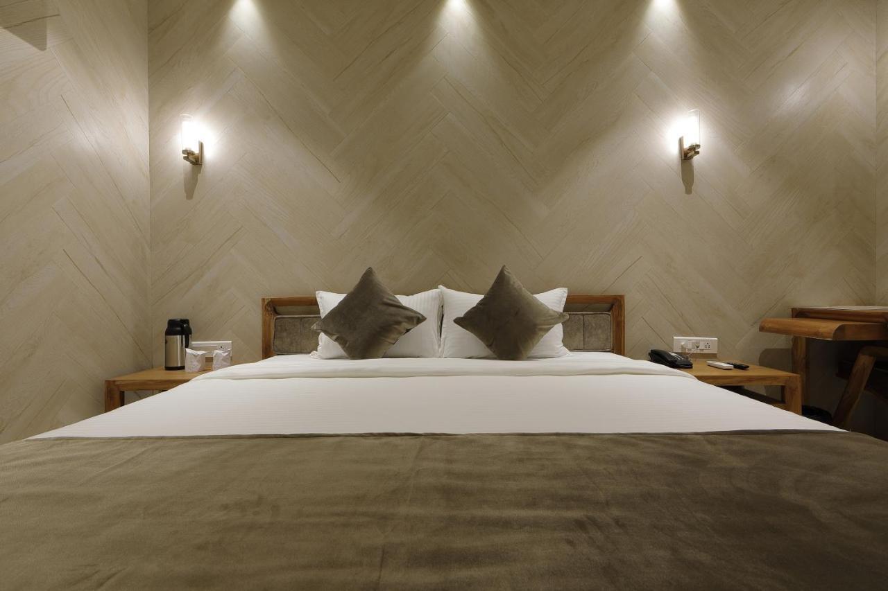 Artilla Inn Ahmedabad Ngoại thất bức ảnh