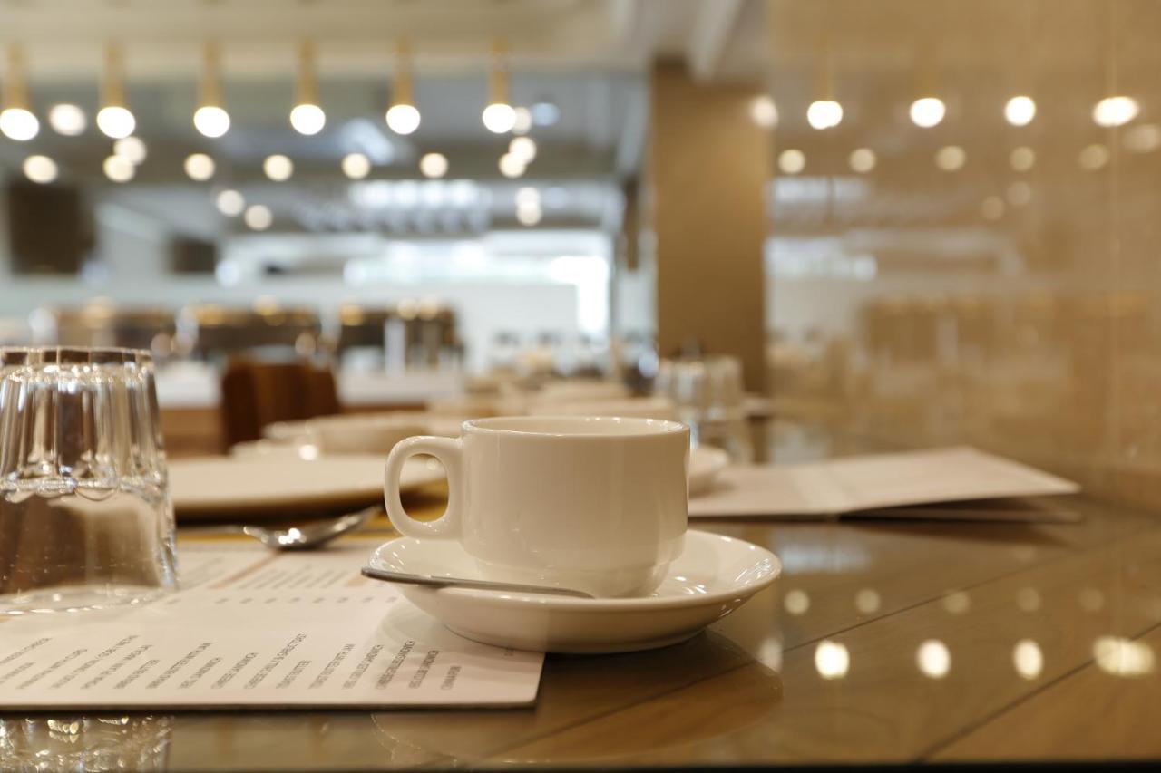 Artilla Inn Ahmedabad Ngoại thất bức ảnh