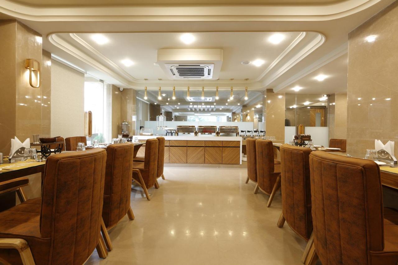 Artilla Inn Ahmedabad Ngoại thất bức ảnh