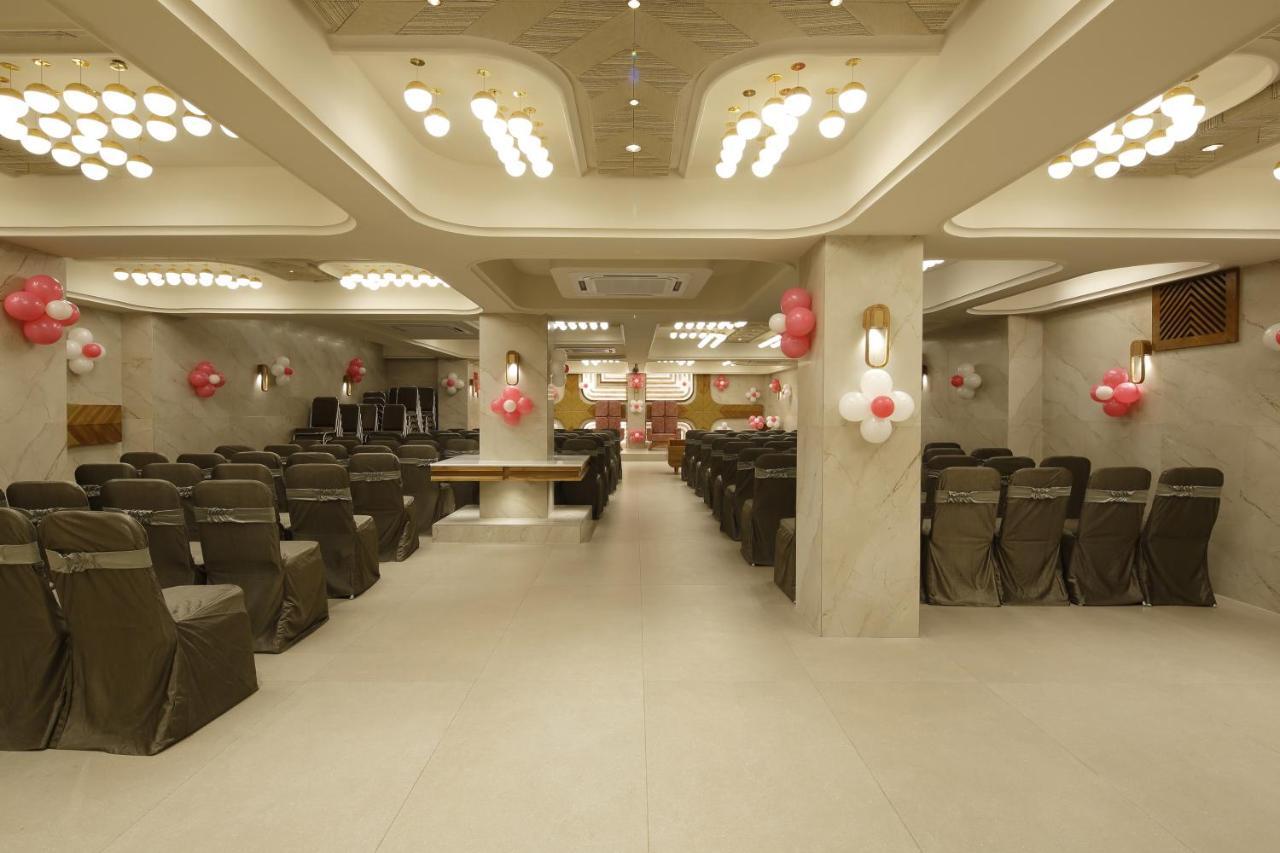 Artilla Inn Ahmedabad Ngoại thất bức ảnh